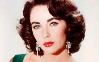 collar-la-leyenda-Elizabeth-Taylor-1