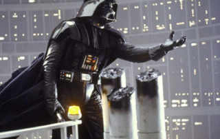 Ponen-en-subasta-disfraz-Darth Vader