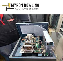 myron-bowling-auctioneers-subasta-publica-por-internet-de-activos-walmart-26-12-2019